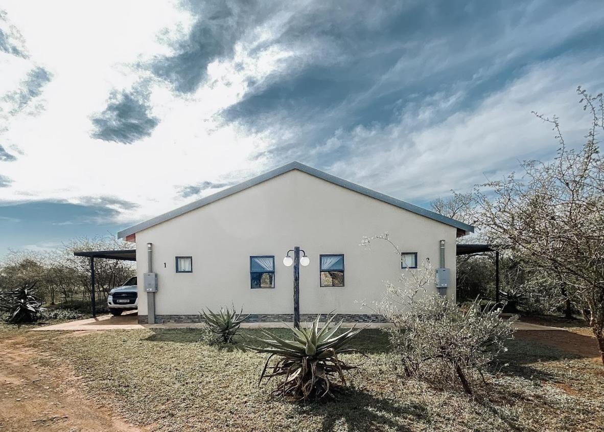 Umkhaya Lodge Mkuze Экстерьер фото
